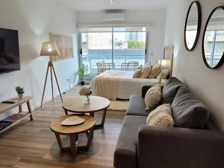 En Palermo Balcon Gym Laundry Frente Embaja Eeuu Apartamento *